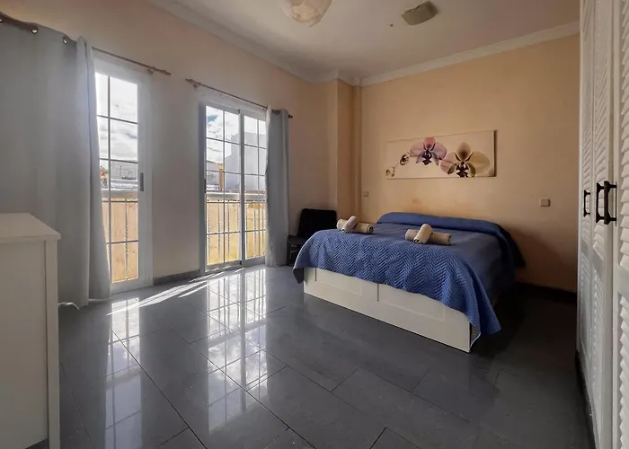 Apartman Paradise In El *